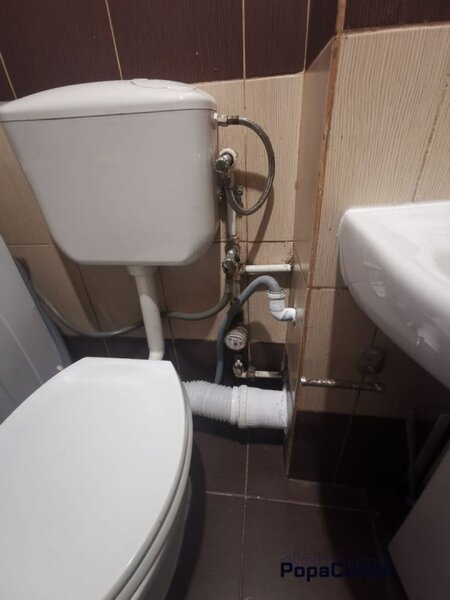 Giulesti cartier ANL 3 camere parter, 2 bai, terasa, gradina proprie